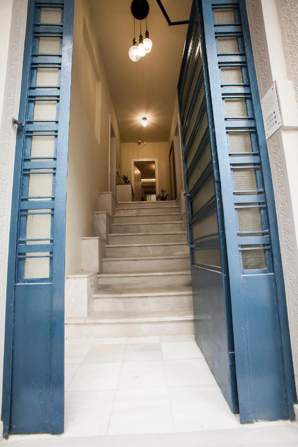 Lovely 1St Fl. Apt, With Balcony In Pagrati Атина Екстериор снимка