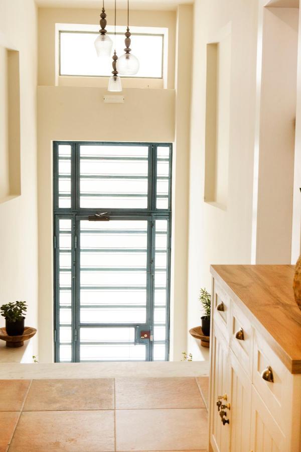 Lovely 1St Fl. Apt, With Balcony In Pagrati Атина Екстериор снимка
